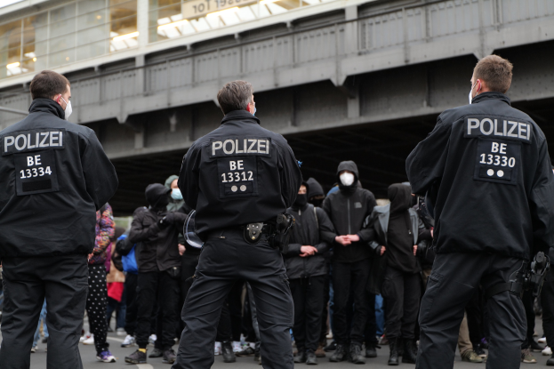 POL-K: 250829-4-K Polizei Köln beendet Besetzung der SPD-Zentrale - Blockade am Werkstor von Deutz AG aufgelöst