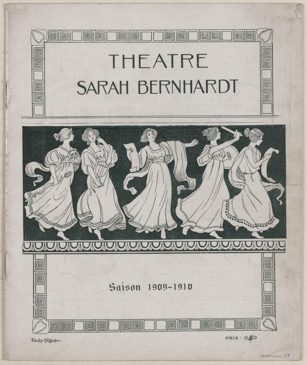 Plakat für das Theater Sarah Bernhardt von 1909–1910, das eine Gruppe von Frauen in der Mitte zeigt, mit Texten, die das Theater und die Schauspieler beschreiben.