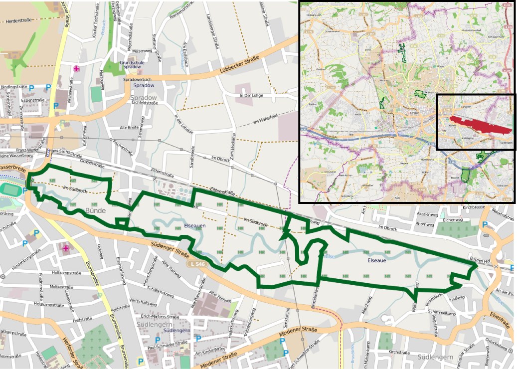 Karte einer Stadt mit einer grünen Linie, die die Route einer Fahrradtour zeigt, unterteilt in einen oberen Abschnitt mit Straßen und Sehenswürdigkeiten und einen unteren Abschnitt mit Fahrrad-details.